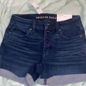 NWT!! American Eagle jean shorts!